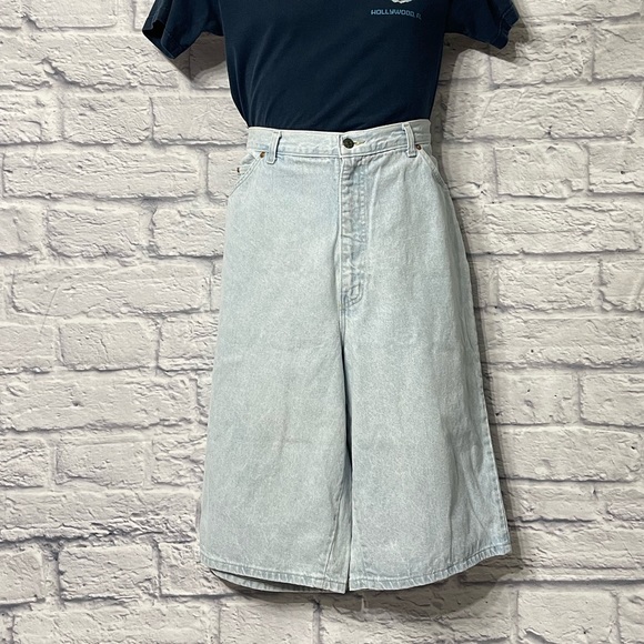 Vintage Liz Baker Long Bermuda Shorts - Picture 1 of 9